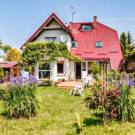 Lovely In With Kitchen Apartment *